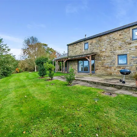 5-bed Retreat Sleeps 12 In With Hot Tub * Harrogate